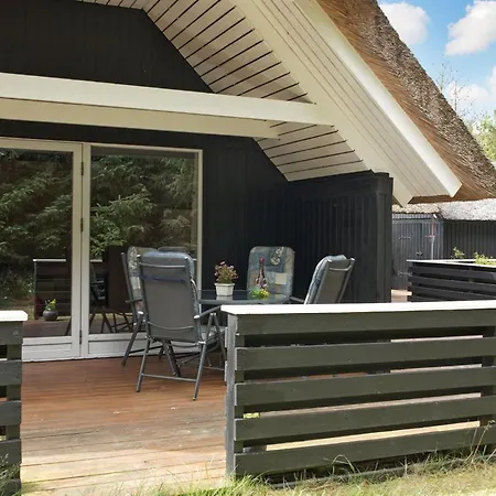 Patrik - 1-4km From The Sea In Western Jutland By Interhome * Blåvand