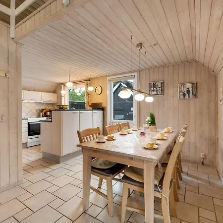 펜션 Patrik - 1-4km From The Sea By Interhome *
