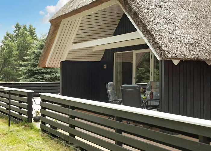 Patrik - 1-4km From The Sea By Interhome