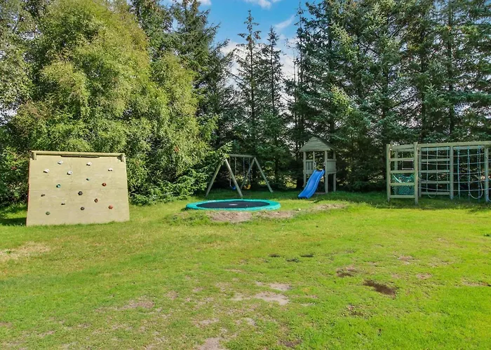 Patrik - 1-4km From The Sea By Interhome Blavand