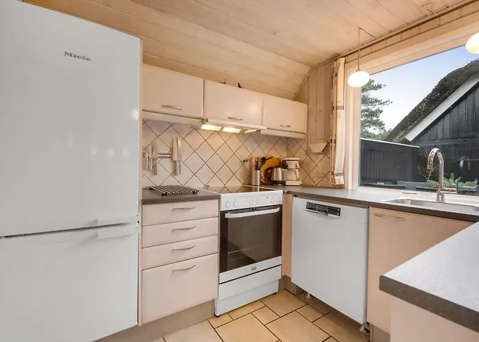 Patrik - 1-4km From The Sea By Interhome * Blavand